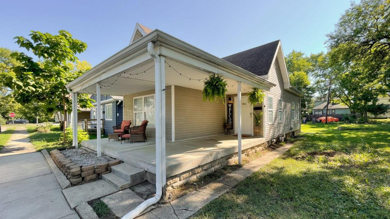 5 Mins To Speedway! Walk To Zoo, Wr Park, Iupui! Villa Indianapolis Exterior photo